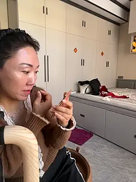 xiaomei-11 online show from November 20, 2025, 2:23 am