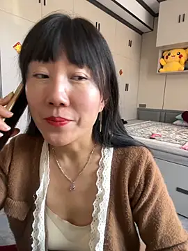 xiaomei-11 online show from November 28, 2025, 5:10 am