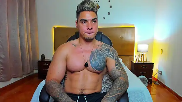 Steven Velez online show from September 12, 2025, 1:28 am