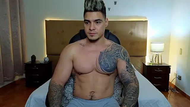 Steven Velez online show from September 18, 2025, 1:40 am