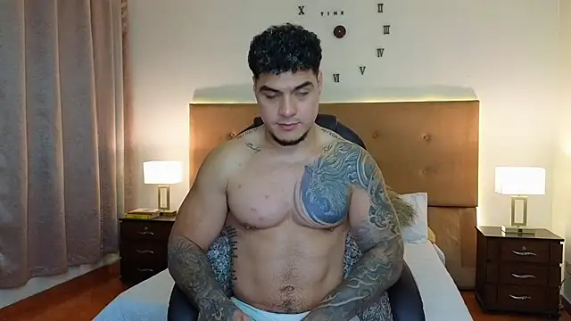 Steven Velez online show from April 21, 2026, 1:18 am