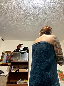 Sallem Pink online show from October 13, 2025, 12:16 pm