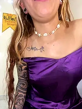 Sallem Pink online show from October 22, 2025, 12:33 am