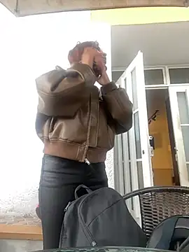 Sallem Pink online show from April 18, 2026, 11:14 am