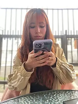 Sallem Pink online show from April 21, 2026, 12:00 pm