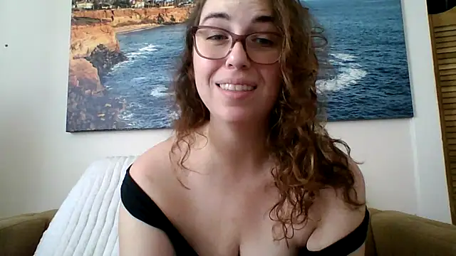 Snapshot of sweetsocalgirl chatting on April 11, 2026, 11:09 pm sweetsocalgirl online show from April 11, 2026, 11:09 pm