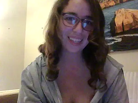 Snapshot of sweetsocalgirl chatting on April 23, 2026, 4:03 am sweetsocalgirl online show from April 23, 2026, 4:03 am