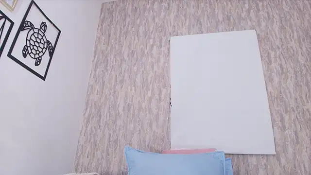 abbypratt online show from November 6, 2025, 7:04 pm