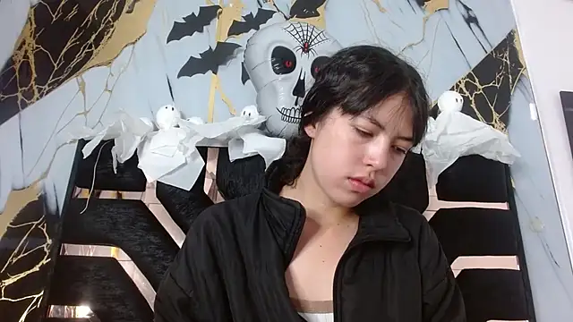 malejahotcs01 online show from October 28, 2025, 12:09 pm