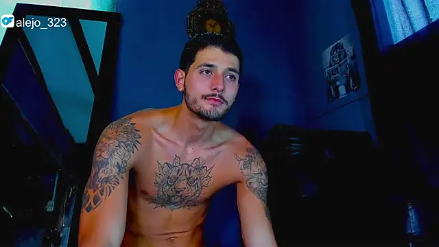 alejo  323   online show from April 4, 2026, 2:03 pm