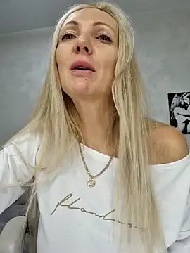 Monna online show from December 23, 2024, 3:01 pm