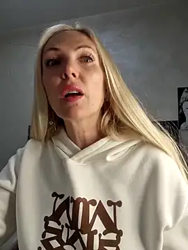 Monna online show from April 19, 2026, 3:11 pm