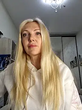 Monna online show from April 22, 2026, 5:03 pm