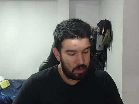 Axel11113 online show from October 22, 2025, 2:34 am