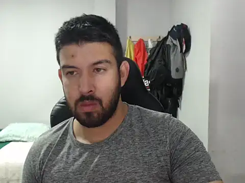 Axel11113 online show from November 28, 2025, 2:36 am