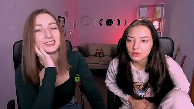 Snapshot of eva_smiith_ chatting on December 18, 2025, 6:41 am eva smiith online show from December 18, 2025, 6:41 am