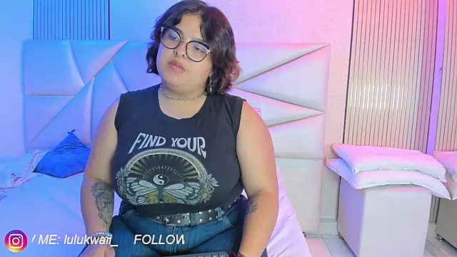 lulukawai16 online show from April 21, 2026, 7:06 pm