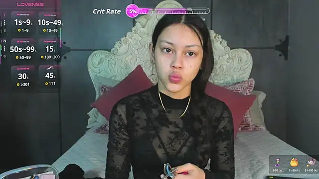 Charlottegray 1 online show from October 20, 2025, 12:16 pm