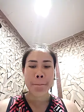 sexhot 22 online show from October 11, 2025, 4:55 am