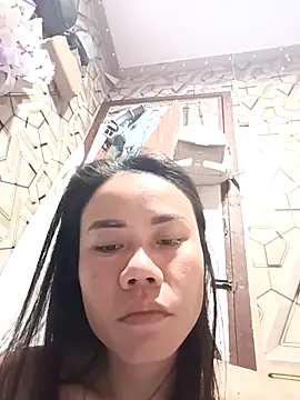 sexhot 22 online show from April 28, 2026, 9:09 pm