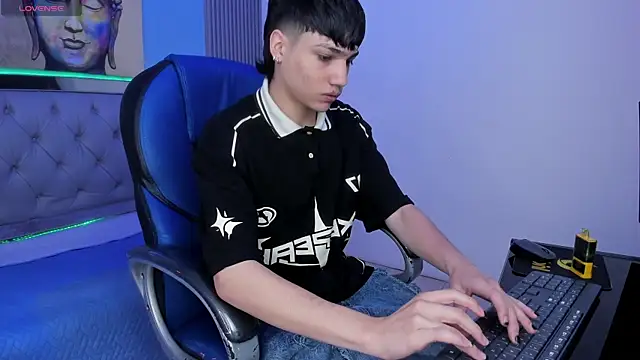 Snapshot of SamBlack_ chatting on July 22, 2026, 12:30 pm SamBlack online show from July 22, 2026, 12:30 pm