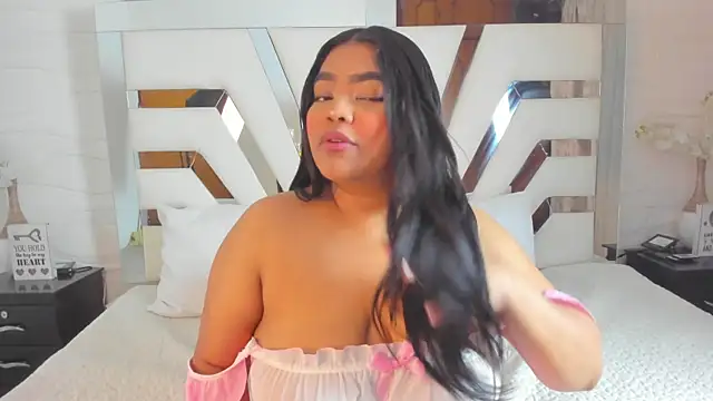 RileyDolly online show from September 23, 2025, 3:20 am