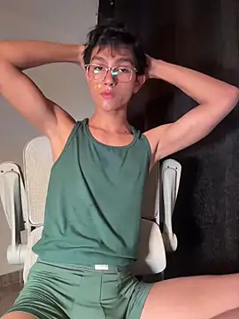 Angel bunny2 online show from November 9, 2025, 5:06 am