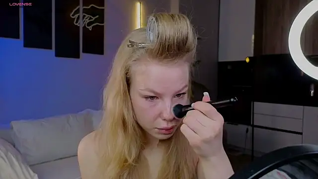 Snapshot of emilyshepar_d chatting on June 4, 2026, 3:01 am emilyshepar d online show from June 4, 2026, 3:01 am