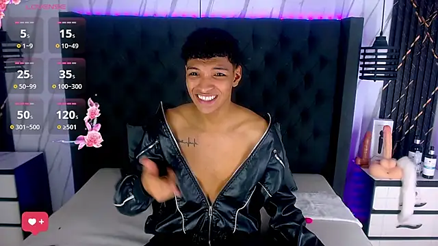 Snapshot of Rick_Wade chatting on September 10, 2025, 2:28 pm Rick Wade online show from September 10, 2025, 2:28 pm