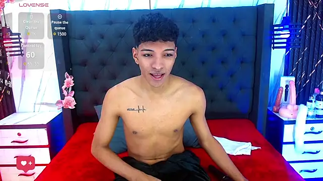 Snapshot of Rick_Wade chatting on October 6, 2025, 8:17 pm Rick Wade online show from October 6, 2025, 8:17 pm