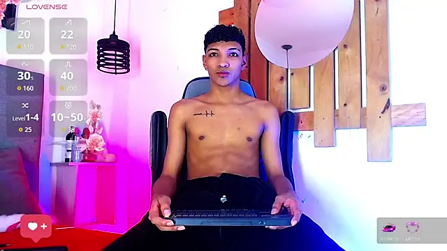 Snapshot of Rick_Wade chatting on November 30, 2025, 4:05 am Rick Wade online show from November 30, 2025, 4:05 am