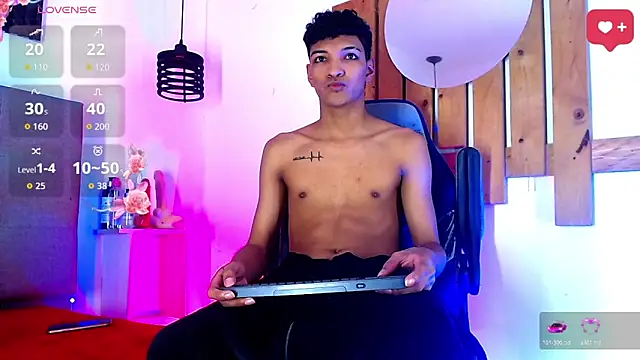 Snapshot of Rick_Wade chatting on December 2, 2025, 3:56 am Rick Wade online show from December 2, 2025, 3:56 am