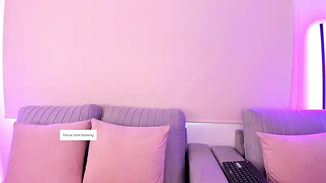 Snapshot of Lilily_lv chatting on February 17, 2026, 1:18 pm Lilily lv online show from February 17, 2026, 1:18 pm