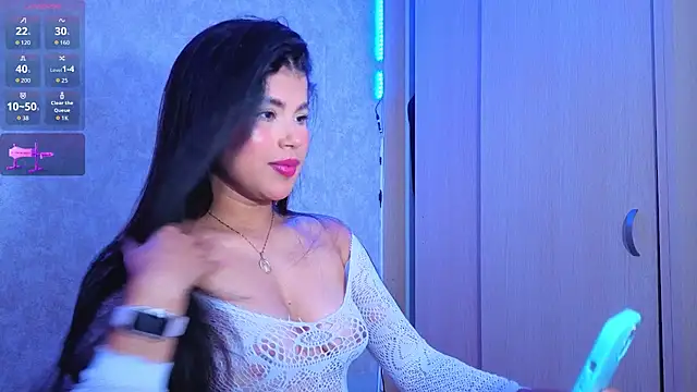 yulissa girls online show from July 2, 2026, 2:23 pm