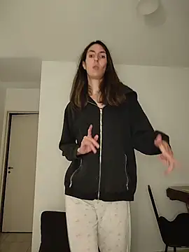 sweetsinxxx online show from April 21, 2026, 3:02 am