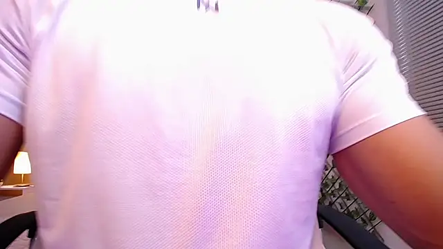 ChristopherBlack  online show from November 27, 2025, 1:02 pm