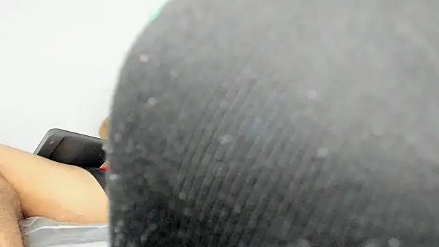 Mateo Escobar online show from November 22, 2025, 10:58 am