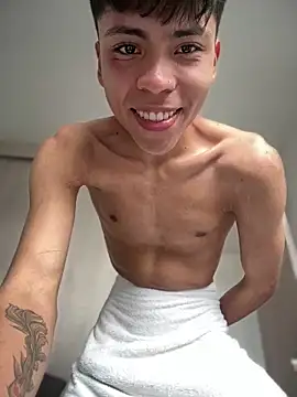 MaxiWildd online show from March 17, 2026, 8:12 pm