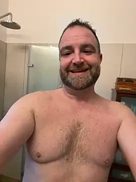 Dilfcam101 online show from November 14, 2025, 7:07 am