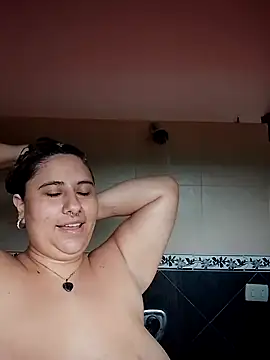 tutermitoa online show from November 2, 2025, 9:17 pm