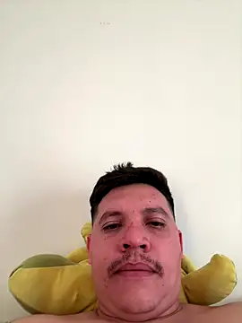 michael877675 online show from December 22, 2025, 11:24 pm