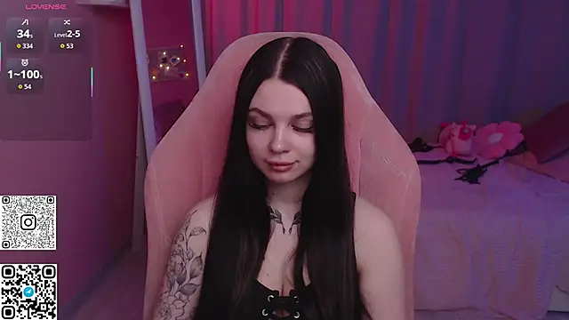 Michela Fruet online show from April 12, 2026, 1:10 am