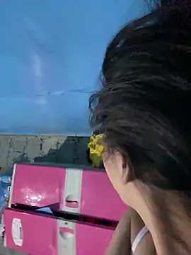 wildpinay22 online show from March 6, 2026, 2:02 pm