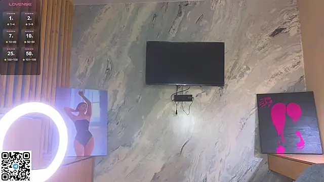 miss bubbles  online show from November 20, 2025, 12:55 am