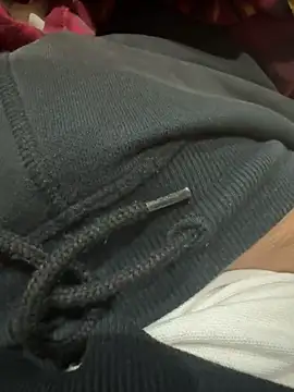 Snapshot of adiluci1 chatting on October 18, 2025, 7:03 pm adiluci1 online show from October 18, 2025, 7:03 pm