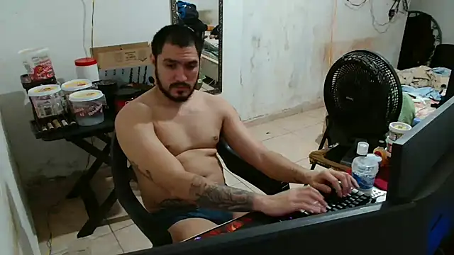 Leonino231 online show from October 24, 2025, 9:22 pm