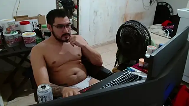 Leonino231 online show from December 4, 2025, 11:13 pm