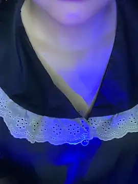Snapshot of Linhtruong_ chatting on May 5, 2026, 4:09 am Linhtruong online show from May 5, 2026, 4:09 am