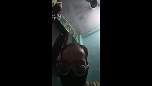 ursumita online show from November 2, 2025, 7:27 pm