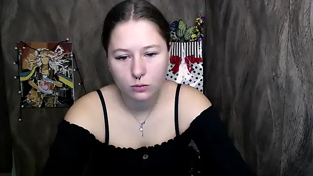 Linda S  online show from September 24, 2025, 9:12 am